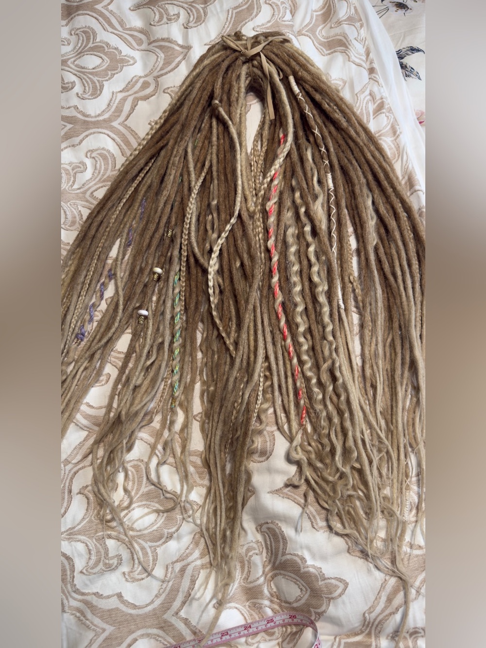 60 24” DE / 120 SE synthetic dreadlock extensions